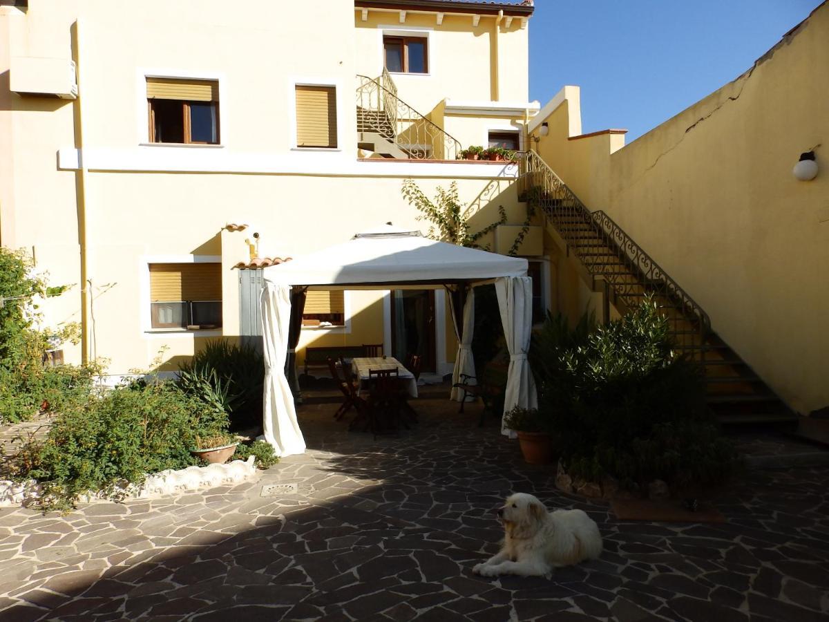 Sa Chessa B&B Ploaghe Екстер'єр фото